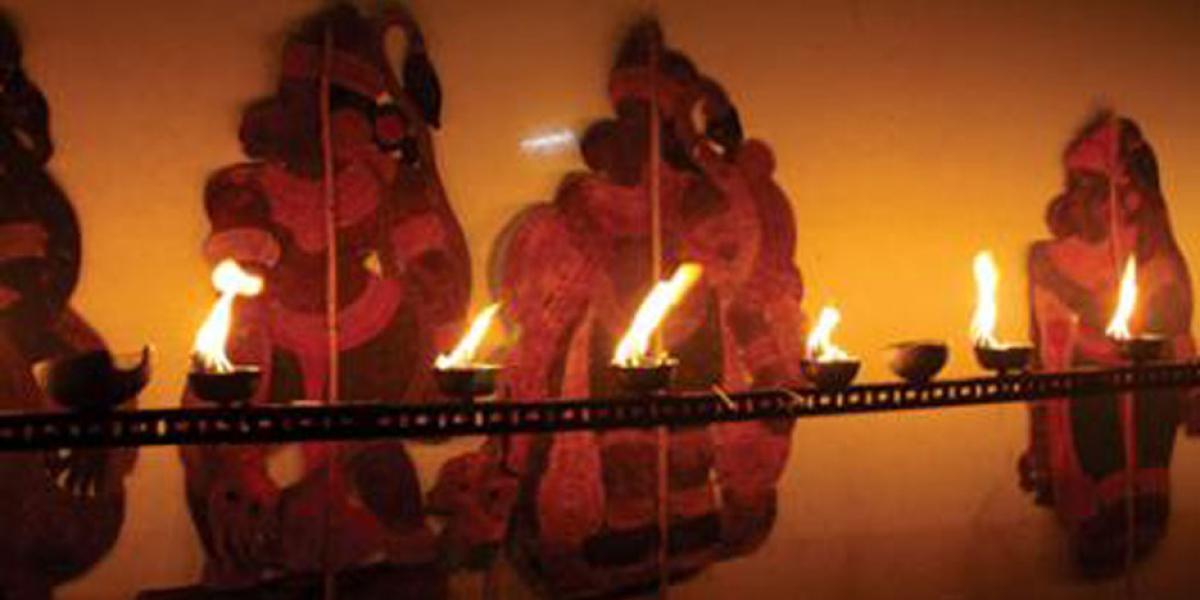 Tholpavakoothu- shadow puppetry